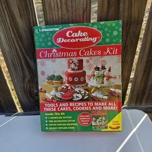Christmas Cake Decorating Kit - Red and Green